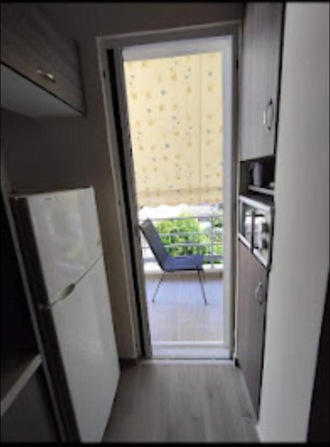 Λουτράκι Κέντρο Apartamento Exterior foto